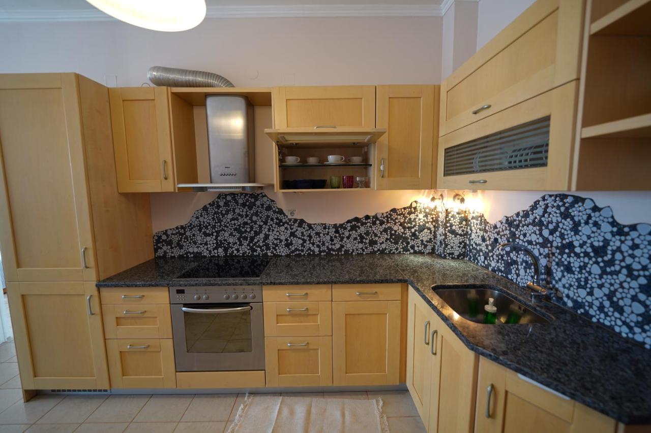 Blue Jasmine Apartment เอยิโอ ภายนอก รูปภาพ